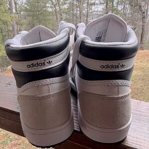 Adidas Original Top Ten